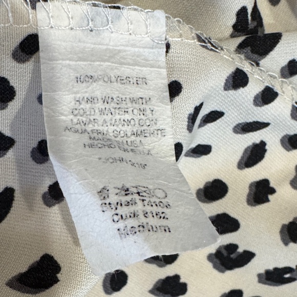 Beeson River Black and Tan Floral Blouse - Picture 3 of 3